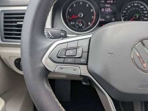 Used 2021 Volkswagen Atlas SE w/ Panoramic Sunroof Package FWD image 28
