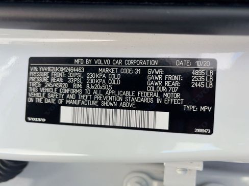 Certified 2021 Volvo XC40 T5 Momentum w/ Climate Package image 18