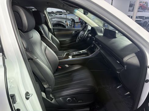 Used 2024 Genesis GV80 2.5T AWD/4WD image 26