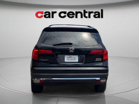 Used 2016 Honda Pilot Touring image 4