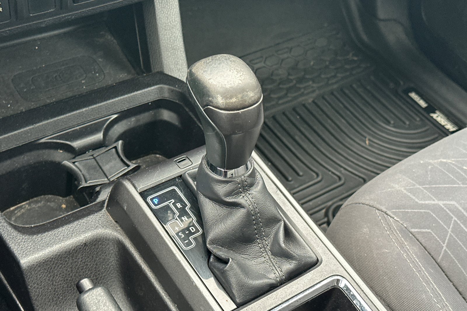 Used 2016 Toyota Tacoma TRD Sport AWD/4WD image 19
