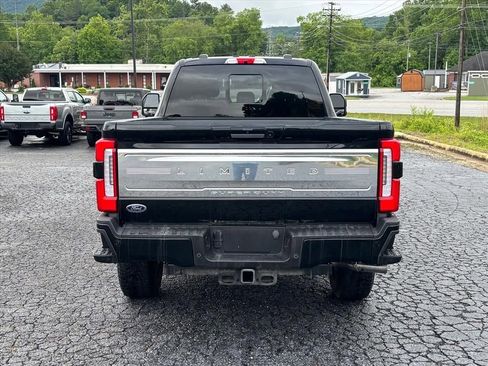Used 2023 Ford F350 Limited w/ FX4 Off-Road Package AWD/4WD image 6