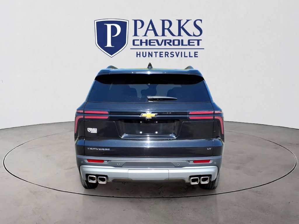 Used 2024 Chevrolet Traverse LT FWD image 30