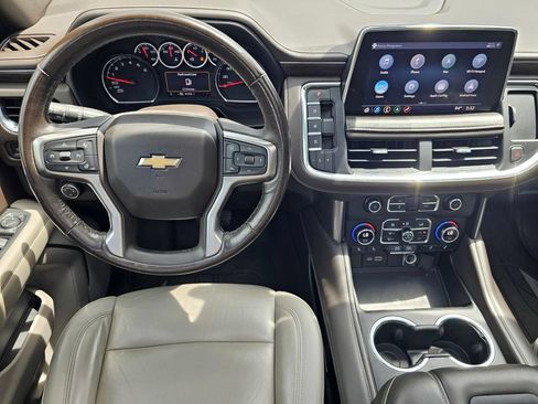 Used 2021 Chevrolet Tahoe LT w/ LT Signature Plus Package RWD image 17