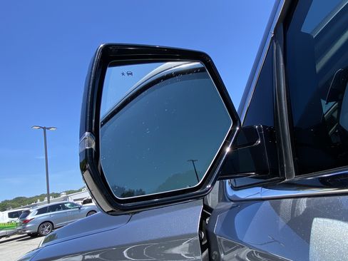 Used 2020 Cadillac Escalade Luxury AWD/4WD image 39
