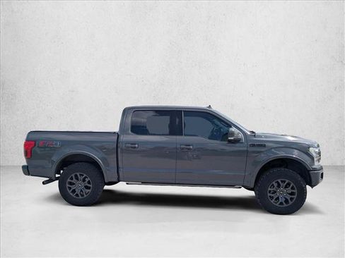 Used 2018 Ford F150 Lariat w/ Equipment Group 502A Luxury AWD/4WD image 4