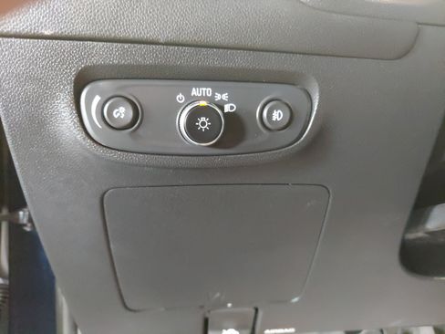 Used 2020 Buick Encore GX Select w/ Sport Touring Package FWD image 26
