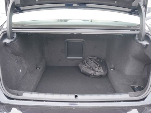 New 2026 BMW 750e xDrive 750e xDrive w/ Premium Package image 22