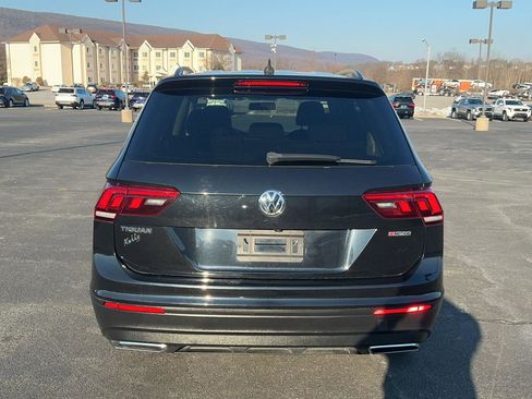 Used 2020 Volkswagen Tiguan S image 8