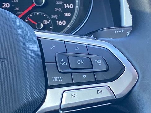 Used 2021 Volkswagen Atlas SE w/ Towing Package image 6