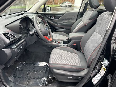 Used 2024 Subaru Forester Sport image 18
