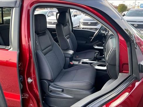 Used 2023 Nissan Frontier SV w/ SV Convenience Package image 21