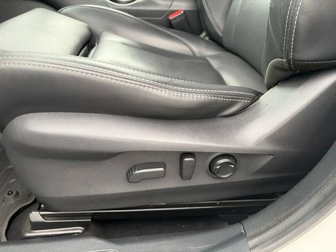 Used 2020 Subaru Outback Limited XT AWD/4WD image 16
