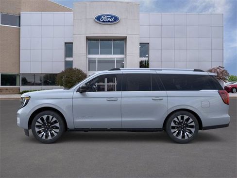 New 2026 Ford Expedition Max Platinum w/ Driver's Package image 3
