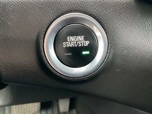 Used 2022 GMC Terrain SLE w/ Driver Convenience Package FWD image 20