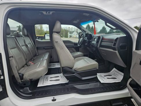 Used 2019 Ford F450 XL w/ XL Value Package AWD/4WD image 16