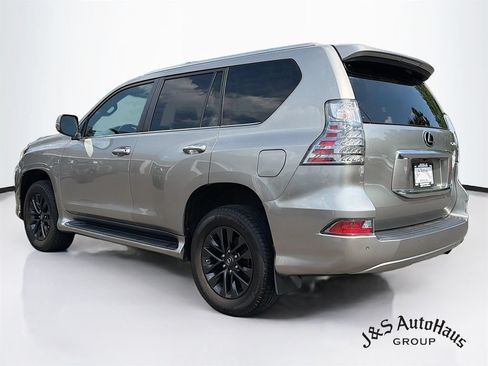 Used 2023 Lexus GX 460 Premium w/ Premium Package AWD/4WD image 5