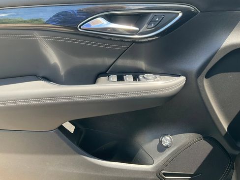 Certified 2023 Buick Envision Preferred AWD/4WD image 16