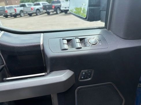 Used 2017 Ford F150 Raptor w/ Equipment Group 802A Luxury AWD/4WD image 15