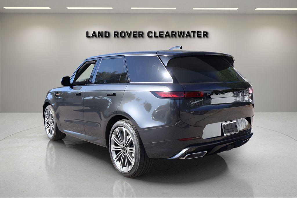 New 2026 Land Rover Range Rover Sport Dynamic SE AWD/4WD image 3