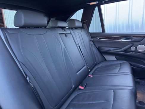 Used 2016 BMW X5 xDrive50i image 40