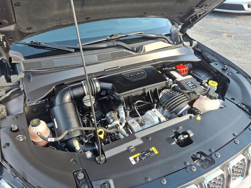 Certified 2024 Jeep Compass Limited image 27