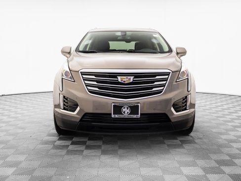 Used 2018 Cadillac XT5 Luxury image 8