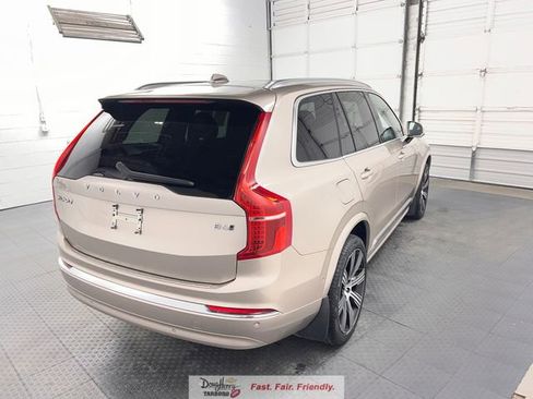 Used 2024 Volvo XC90 B6 Plus w/ Protection Package Premier AWD/4WD image 7