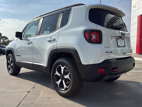Used 2019 Jeep Renegade Trailhawk image 9