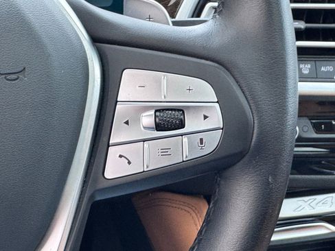 Used 2023 BMW X4 xDrive30i image 25