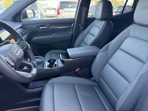 New 2026 GMC Terrain AT4 image 5