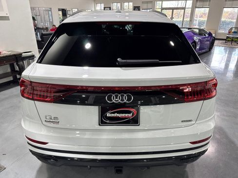 Used 2020 Audi Q8 Prestige w/ Prestige Package image 43