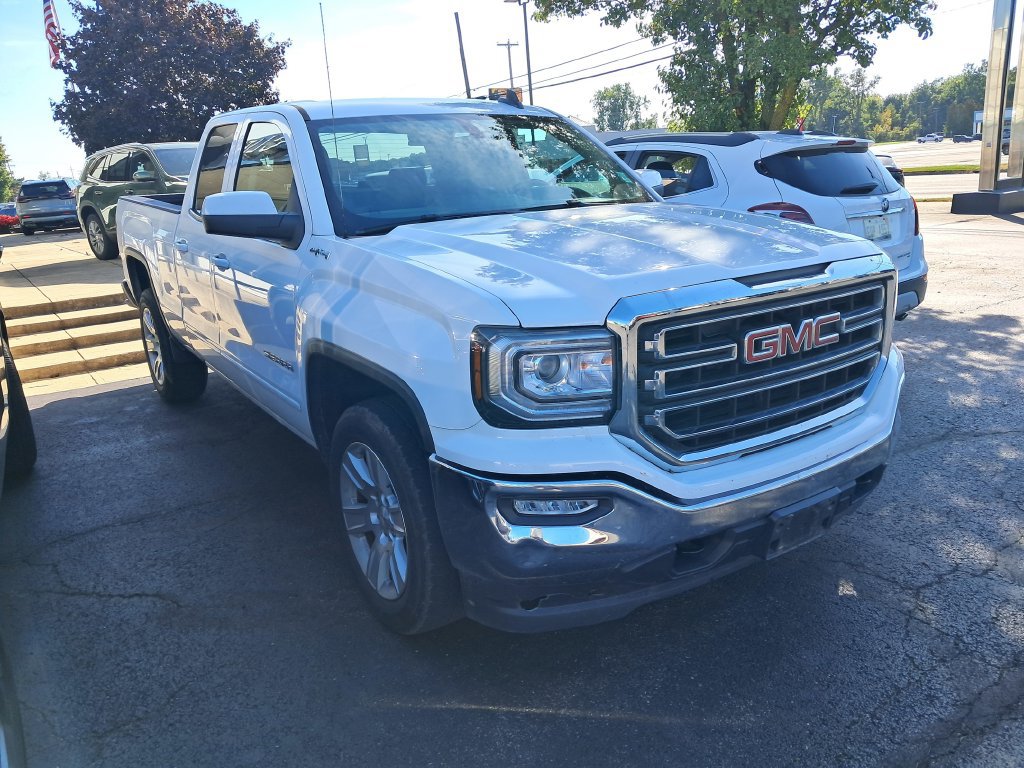 Used 2019 GMC Sierra 1500 SLE w/ SLE Value Package AWD/4WD image 6
