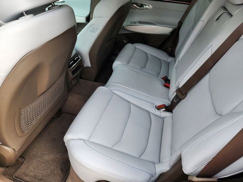 New 2026 Genesis GV70 2.5T Advanced image 20