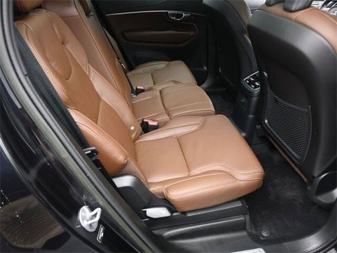 Certified 2023 Volvo XC90 T8 Ultimate w/ Protection Package Premier image 29