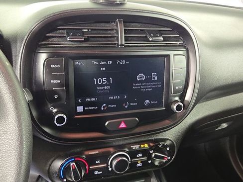 Certified 2024 Kia Soul LX w/ Option Group 015 image 19