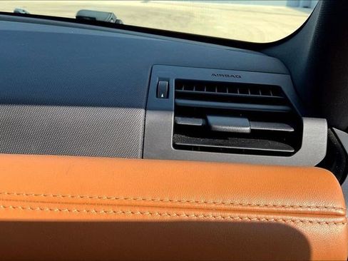 Used 2020 Land Rover Defender 110 X image 20