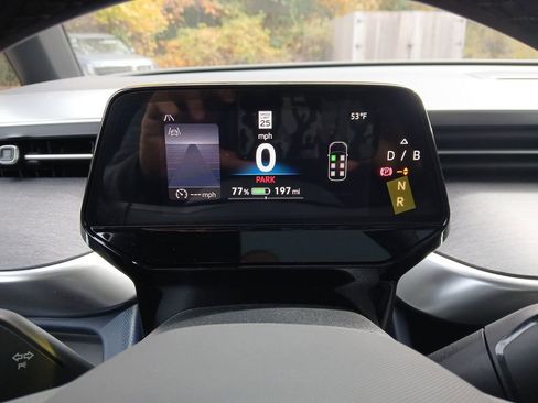 New 2025 Volkswagen ID. Buzz Pro S Plus image 15