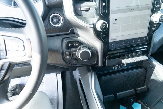 Used 2025 RAM 1500 Big Horn AWD/4WD image 23
