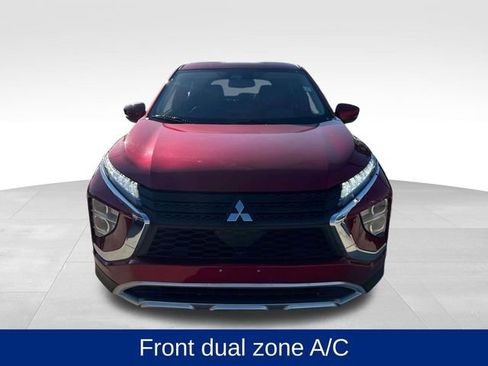 Used 2024 Mitsubishi Eclipse Cross SE image 2