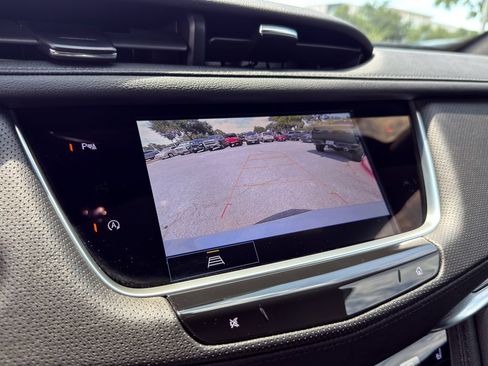 Used 2023 Cadillac XT5 Premium Luxury AWD/4WD image 17