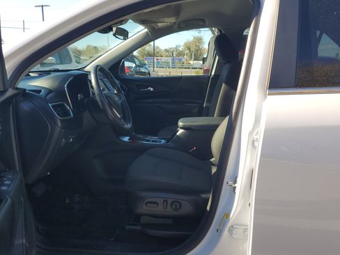 Used 2021 Chevrolet Equinox LT image 20