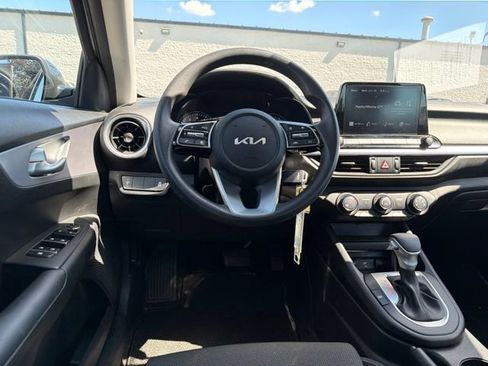 Used 2024 Kia Forte LXS FWD image 10