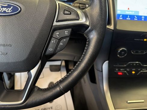 Used 2020 Ford Edge SEL w/ Convenience Package AWD/4WD image 12