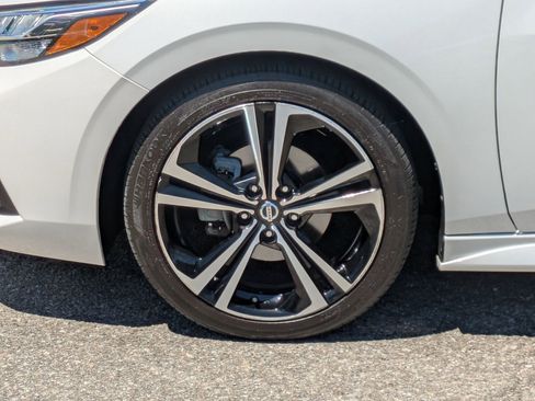 Used 2021 Nissan Sentra SR image 9