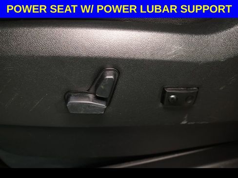 Used 2019 Dodge Grand Caravan SXT FWD image 3