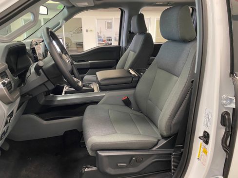 New 2025 Ford F150 XLT w/ Equipment Group 303A High image 16