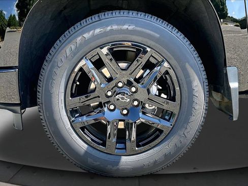 Used 2024 Chevrolet Silverado 1500 RST w/ Protection Package AWD/4WD image 33