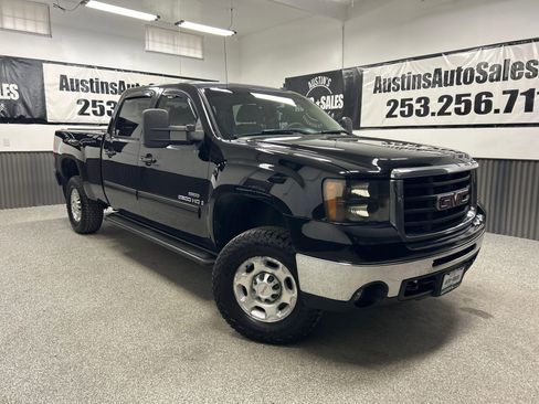 Used 2008 GMC Sierra 2500 SLT w/ Z71 Off-Road Package AWD/4WD image 1