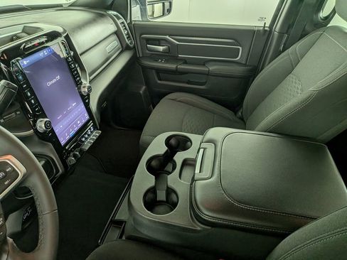 Certified 2025 RAM 2500 Big Horn image 27